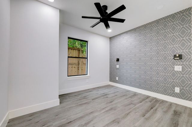 2403 Cleburne Street 1, Houston, TX 77004