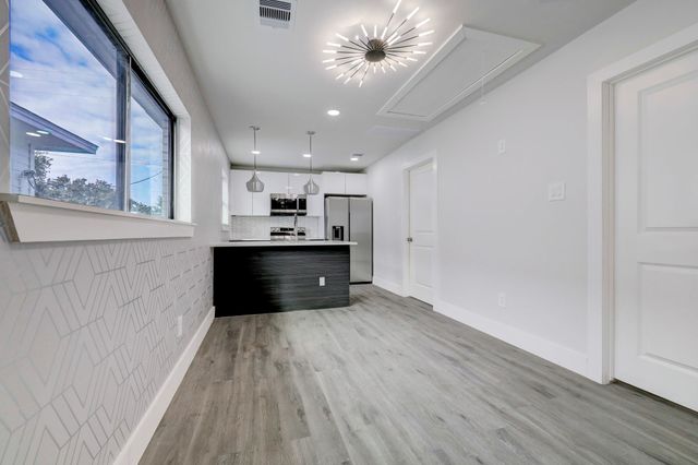 2403 Cleburne Street 1, Houston, TX 77004
