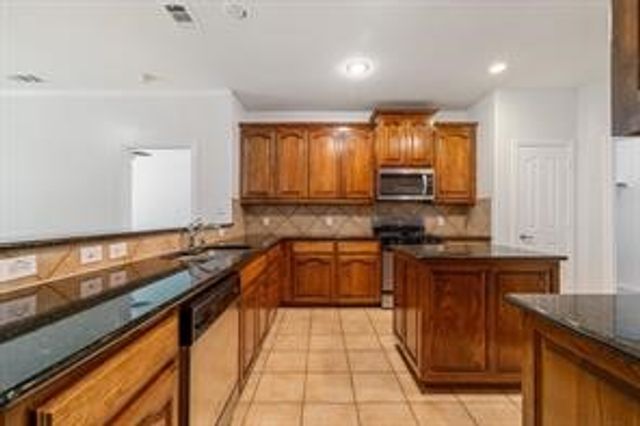 1454 Furlong Court, Irving, TX 75060