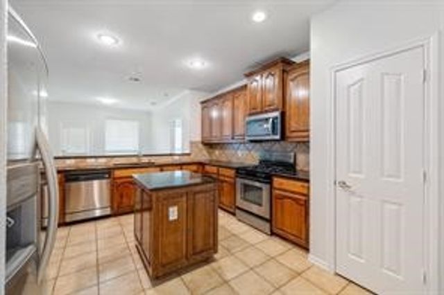 1454 Furlong Court, Irving, TX 75060
