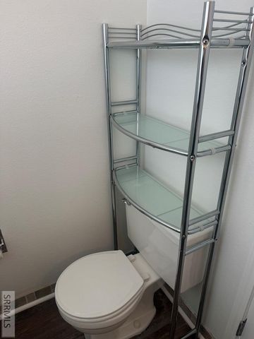 1469 Golden Gate, Pocatello, ID 83201