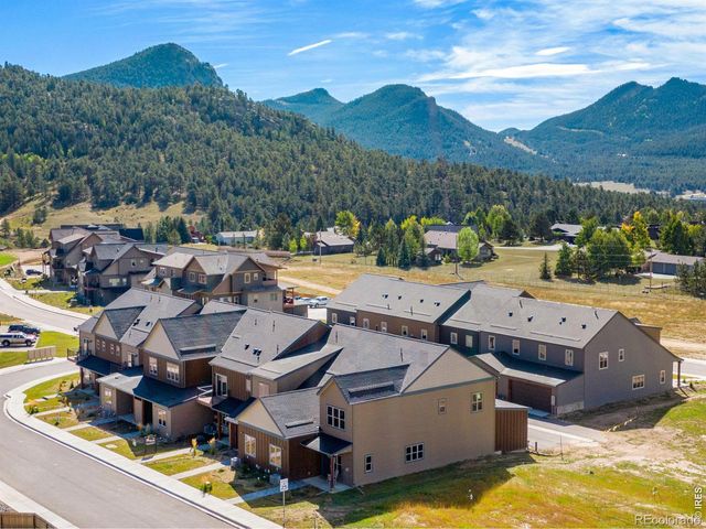 1724 Continental Peaks Circle, Estes Park, CO 80517