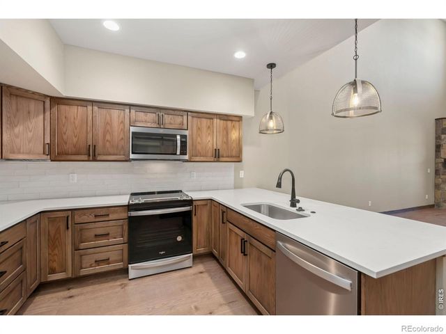 1724 Continental Peaks Circle, Estes Park, CO 80517