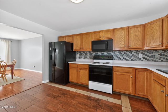 2315 5th Avenue, Watervliet, NY 12189