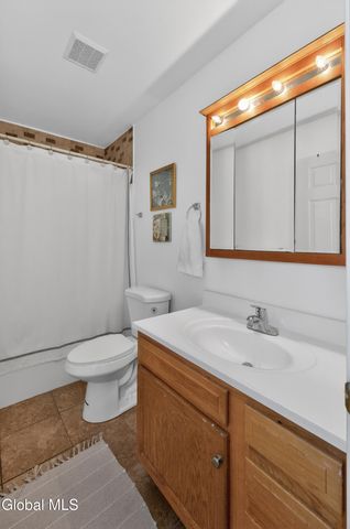 2315 5th Avenue, Watervliet, NY 12189