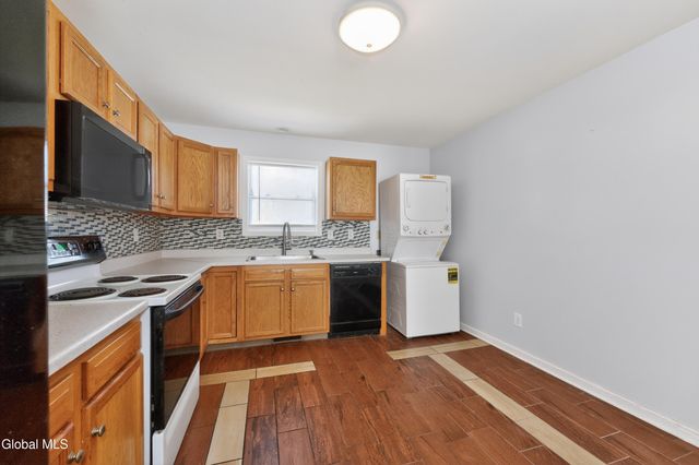 2315 5th Avenue, Watervliet, NY 12189