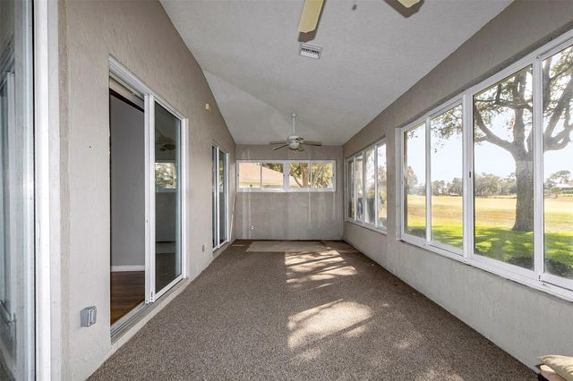 5441 GROVE MANOR, Lady Lake, FL 32159