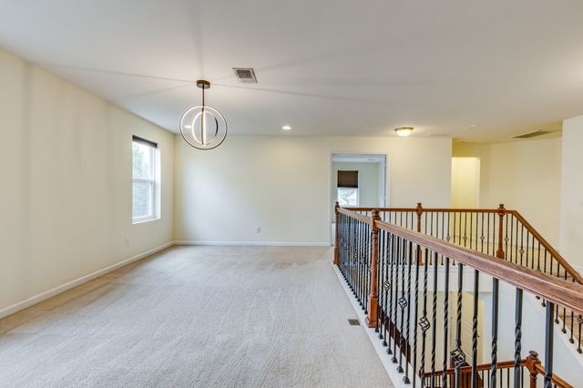 203 S Dunnwood Ln, Mount Juliet, TN 37122