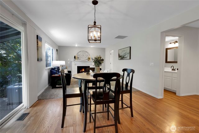 9217 180th Avenue E, Bonney Lake, WA 98391