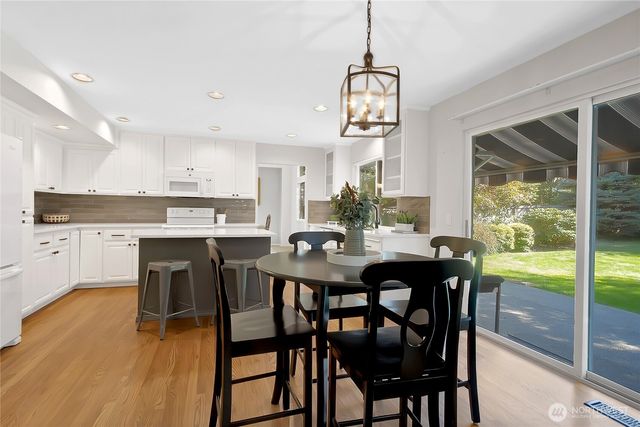 9217 180th Avenue E, Bonney Lake, WA 98391