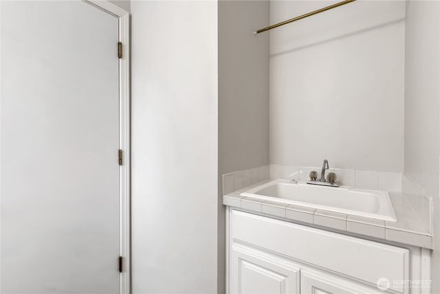 9217 180th Avenue E, Bonney Lake, WA 98391