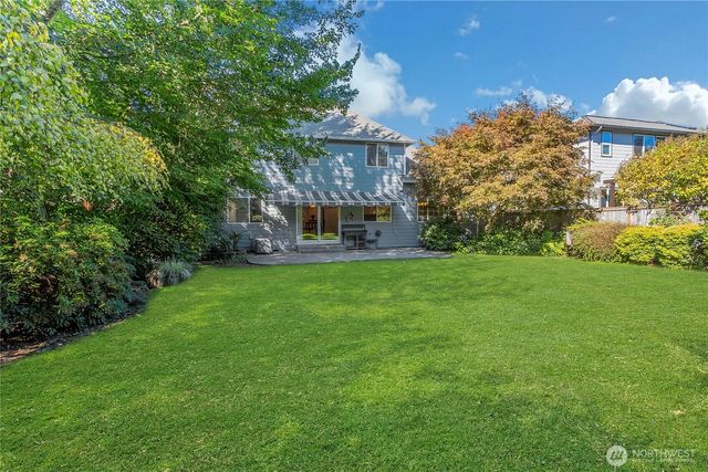 9217 180th Avenue E, Bonney Lake, WA 98391