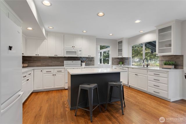 9217 180th Avenue E, Bonney Lake, WA 98391