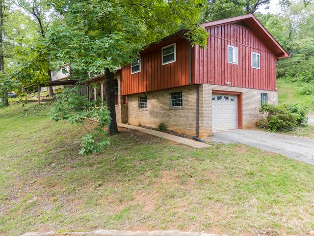 3400 Birchwood Drive, Chattanooga, TN 37406