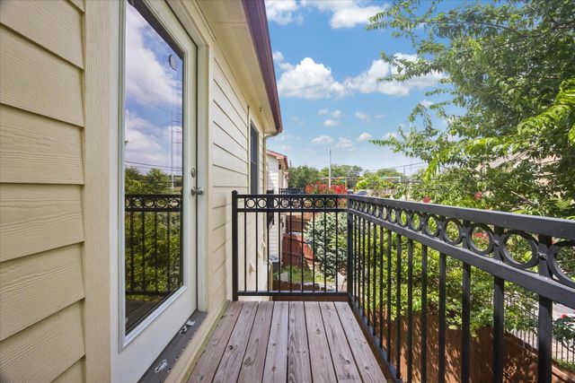 6900 E Riverside DR 31, Austin, TX 78741