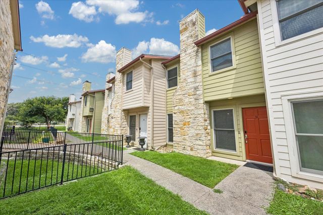 6900 E Riverside DR 31, Austin, TX 78741