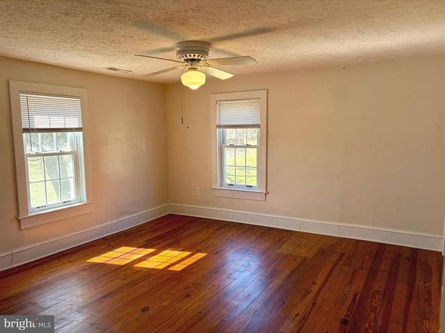 13669 APPLE HARVEST DR, Martinsburg, WV 25403