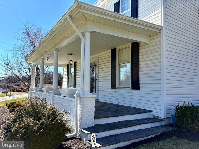 13669 APPLE HARVEST DR, Martinsburg, WV 25403