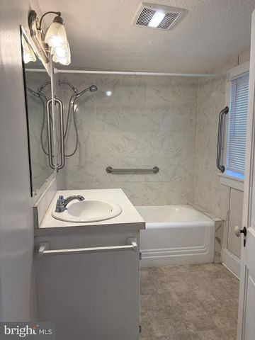 13669 APPLE HARVEST DR, Martinsburg, WV 25403