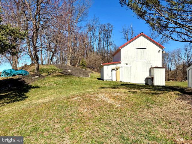 13669 APPLE HARVEST DR, Martinsburg, WV 25403
