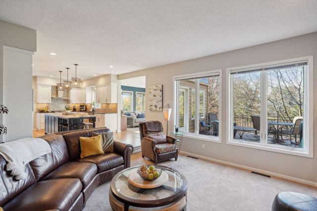 1317 Forest Park Lane, Burnsville, MN 55337