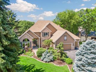 1317 Forest Park Lane, Burnsville, MN 55337