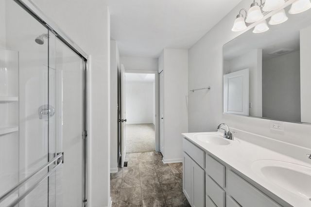 32018 Savannah Drive, Lakemoor, IL 60051