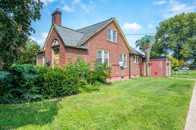 462 Union Ave, Middlesex Boro, NJ 08846