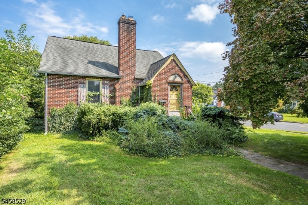 462 Union Ave, Middlesex Boro, NJ 08846
