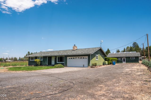 1714 NW 53rd Street, Redmond, OR 97756