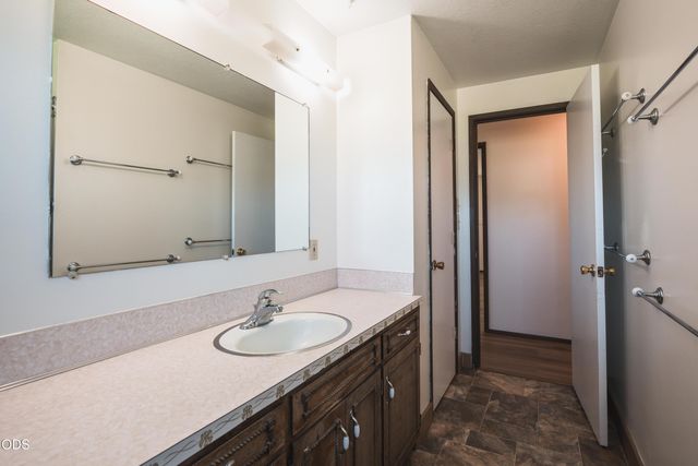 1714 NW 53rd Street, Redmond, OR 97756
