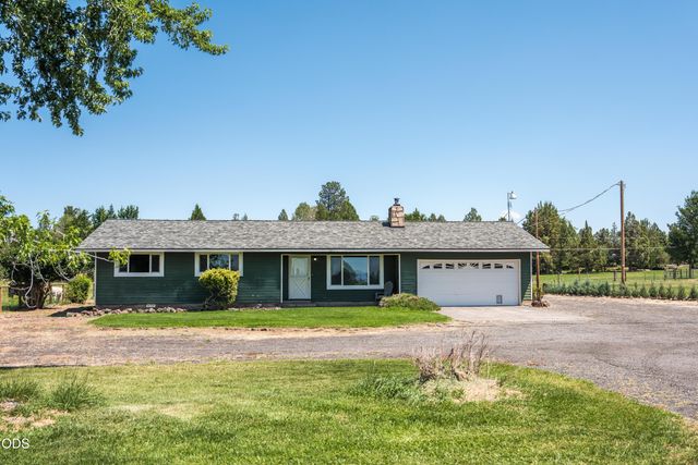 1714 NW 53rd Street, Redmond, OR 97756