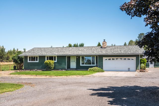 1714 NW 53rd Street, Redmond, OR 97756