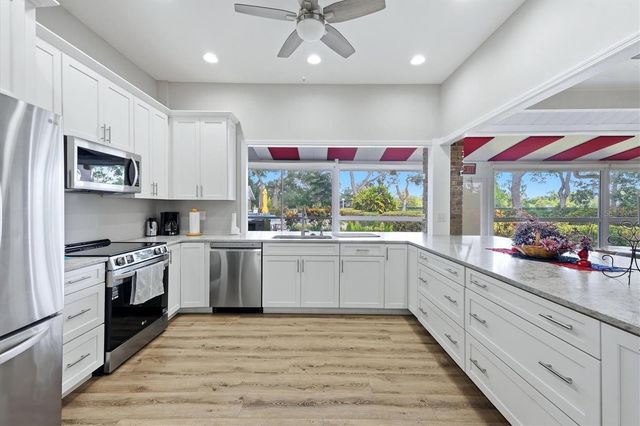 5604 37TH STREET E, Bradenton, FL 34203