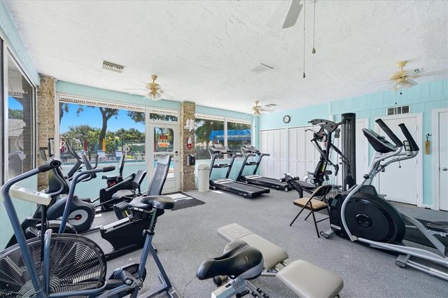 5604 37TH STREET E, Bradenton, FL 34203