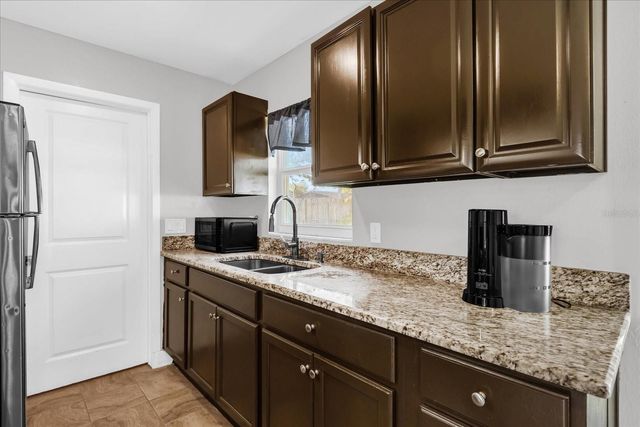5390 BOTANY COURT, Orlando, FL 32811