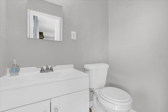 5390 BOTANY COURT, Orlando, FL 32811