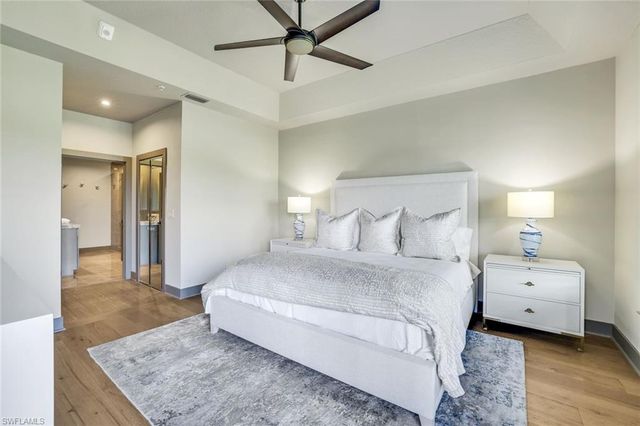 7655 Pebble Creek CIR 404, Naples, FL 34108