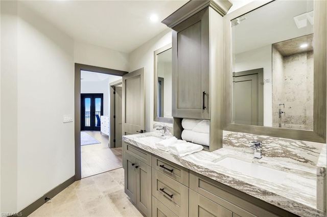 7655 Pebble Creek CIR 404, Naples, FL 34108