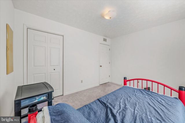 110 ARTISAN WAY, Martinsburg, WV 25401