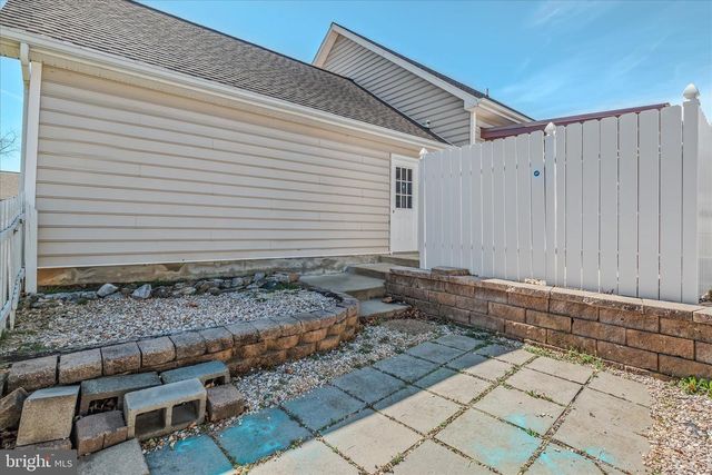 110 ARTISAN WAY, Martinsburg, WV 25401