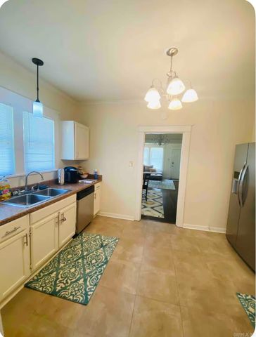 205 Reid Street, Hot Springs, AR 71901