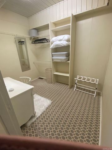 205 Reid Street, Hot Springs, AR 71901