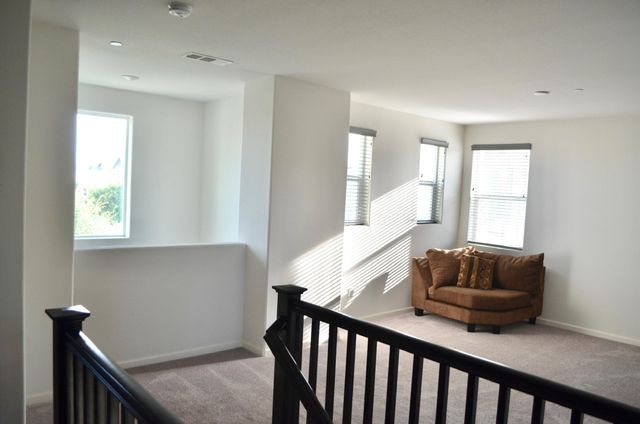 3136 E Harter Avenue, Visalia, CA 93292