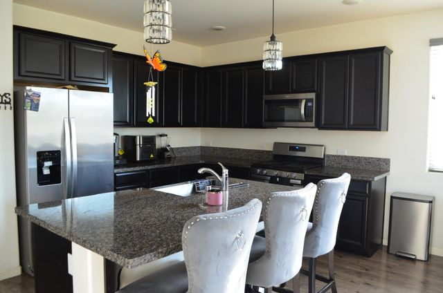 3136 E Harter Avenue, Visalia, CA 93292