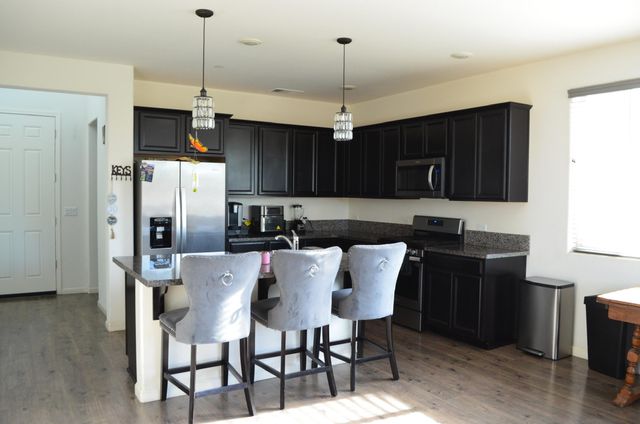 3136 E Harter Avenue, Visalia, CA 93292