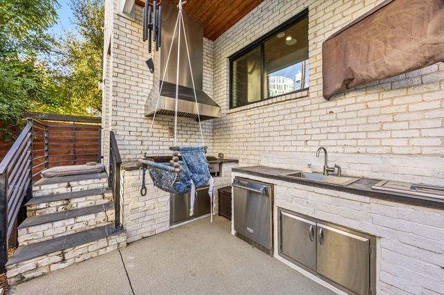 1906 Swift Boulevard, Houston, TX 77030