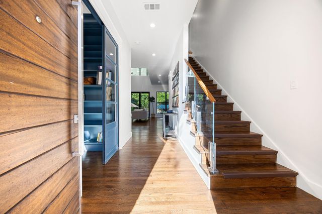 1906 Swift Boulevard, Houston, TX 77030