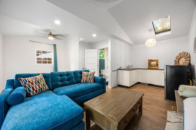 1906 Swift Boulevard, Houston, TX 77030