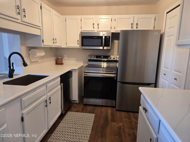 16 PONTE VEDRA COLONY Circle, Ponte Vedra Beach, FL 32082